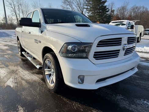 Used 2016 RAM 1500 Sport image 7