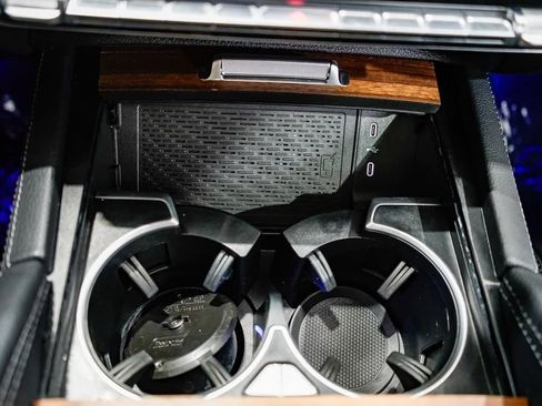 Used 2025 Mercedes-Benz GLE 350 4MATIC image 22