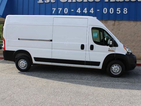 Used 2021 RAM ProMaster 2500 FWD image 5