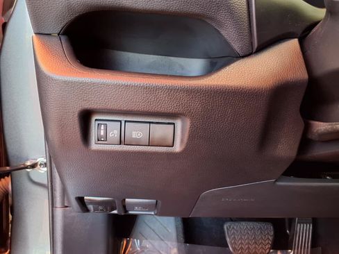 Certified 2025 Toyota RAV4 XLE FWD image 16
