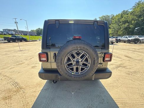 New 2026 Jeep Wrangler Unlimited Sport AWD/4WD image 4