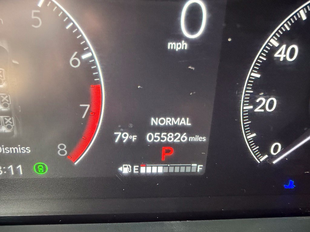 Used 2025 Honda Pilot Touring image 14