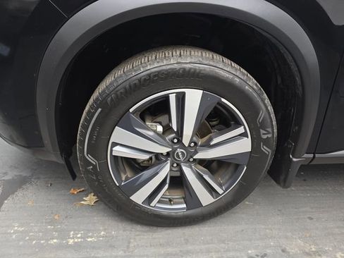 Used 2023 Nissan Rogue SL image 15