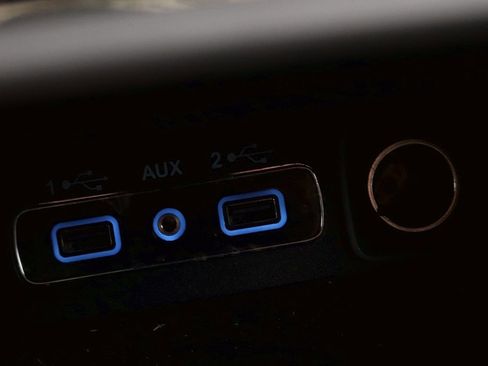 Used 2018 Jeep Grand Cherokee Overland image 22