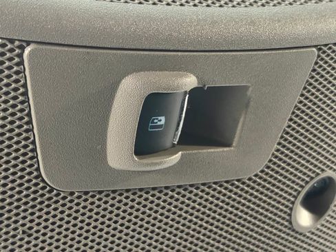 Used 2018 Ford F150 Lariat w/ Equipment Group 502A Luxury AWD/4WD image 13