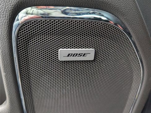 Used 2018 Chevrolet Silverado 1500 High Country image 20