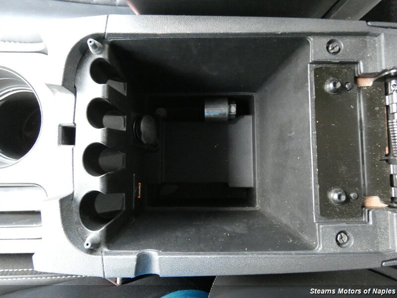Used 2011 Dodge Challenger RWD image 33