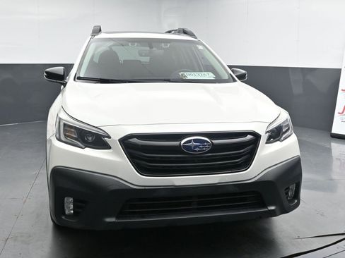 Used 2020 Subaru Outback Onyx Edition XT image 3