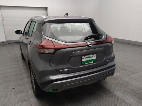 Used 2021 Nissan Kicks SV FWD image 5
