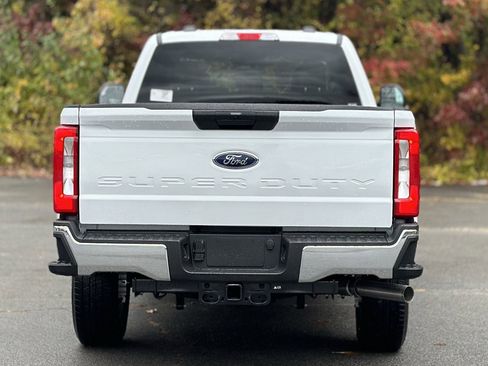 New 2026 Ford F250 XLT image 8