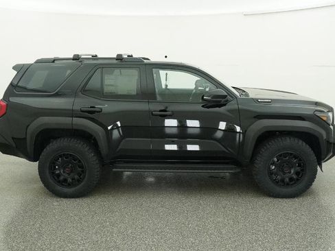 New 2025 Toyota 4Runner TRD Off-Road Premium image 12