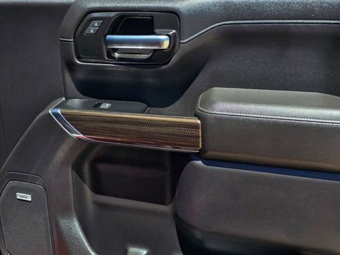 Used 2022 Chevrolet Silverado 1500 RST w/ Convenience Package II AWD/4WD image 35