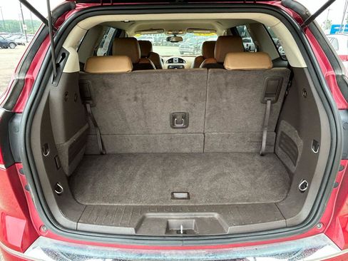 Used 2014 Buick Enclave Leather FWD image 18