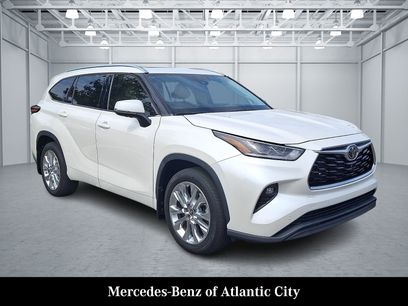Used 2021 Toyota Highlander Limited