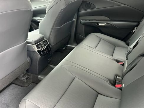 New 2026 Lexus RX 450h AWD image 10
