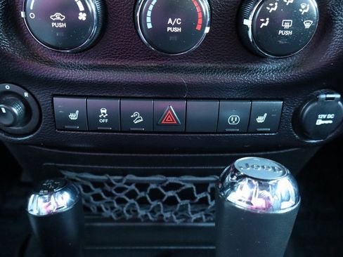 Used 2016 Jeep Wrangler Unlimited Sport image 11