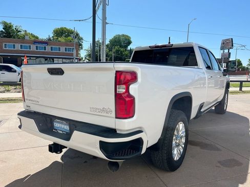 Used 2022 Chevrolet Silverado 2500 High Country AWD/4WD image 7