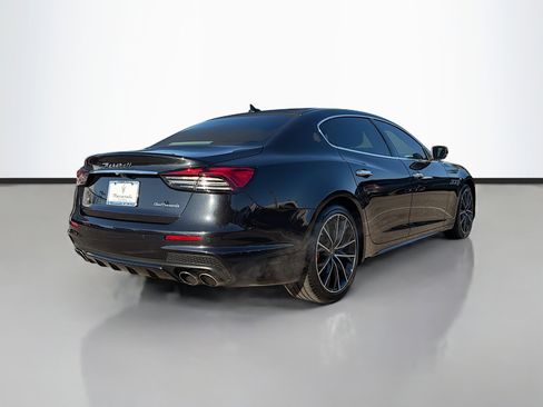 Used 2021 Maserati Quattroporte S image 3
