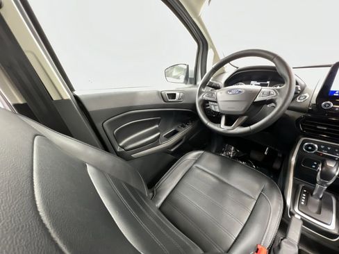 Certified 2021 Ford EcoSport Titanium image 11