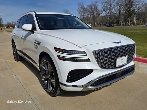 Used 2025 Genesis GV80 2.5T Prestige image 7