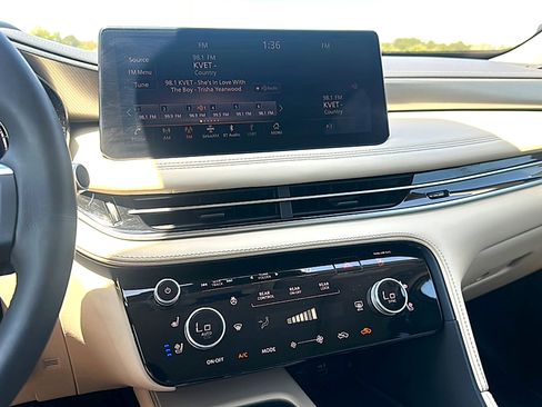 Used 2023 INFINITI QX60 Luxe w/ Cargo Package FWD image 34