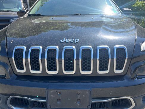 Used 2016 Jeep Cherokee Limited AWD/4WD image 11
