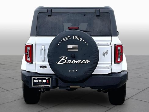 Used 2024 Ford Bronco Outer Banks AWD/4WD image 5