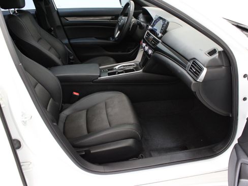 Used 2022 Honda Accord Sport image 37
