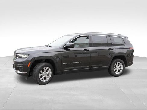 Used 2023 Jeep Grand Cherokee L Limited AWD/4WD image 10