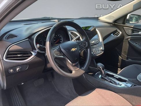 Used 2023 Chevrolet Malibu LT FWD image 14