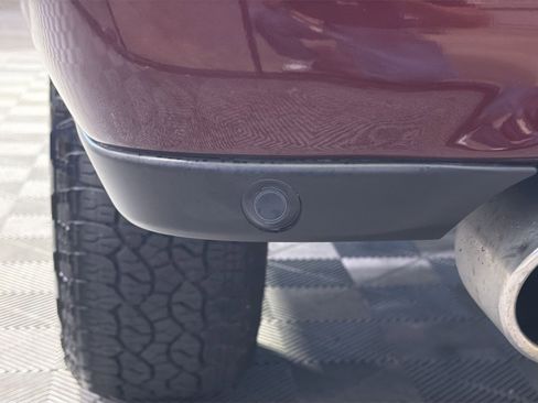 Used 2021 RAM 1500 Limited w/ Body Color Bumper Group AWD/4WD image 19