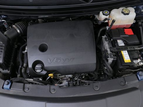 Used 2023 Chevrolet Traverse LT w/ LPO, Floor Liner Package image 31