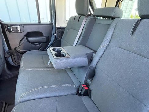 Used 2025 Jeep Wrangler Unlimited Sport S 4xe AWD/4WD image 19