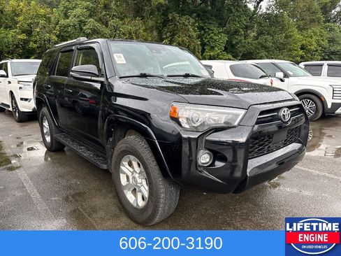 Used 2021 Toyota 4Runner SR5 Premium AWD/4WD image 4