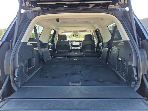 Used 2025 Ford Expedition Max Active AWD/4WD image 15