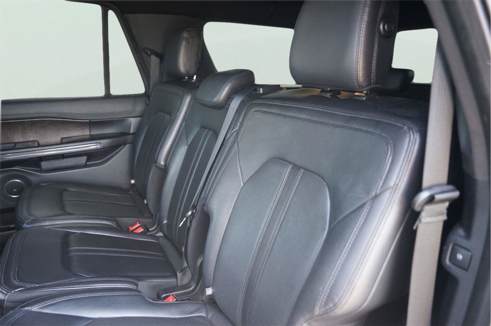Used 2019 Ford Expedition Max Limited w/ Equipment Group 301A AWD/4WD image 14