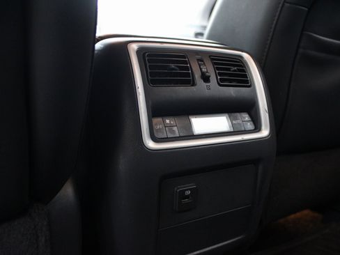 Used 2019 INFINITI QX60 Luxe w/ Essential Package image 20