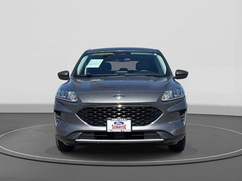 Certified 2022 Ford Escape SE image 3