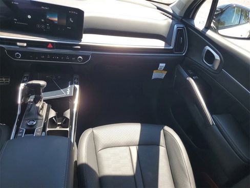 New 2026 Kia Sorento SX image 27