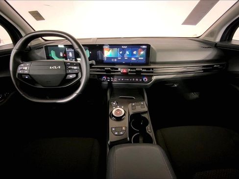 Certified 2026 Kia Sportage S AWD/4WD image 15