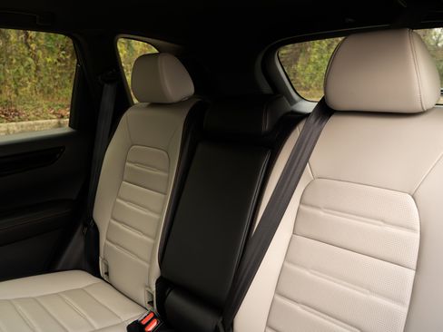 Certified 2023 Honda CR-V Sport Touring image 18