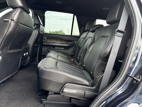 Used 2021 Ford Expedition Limited RWD image 10