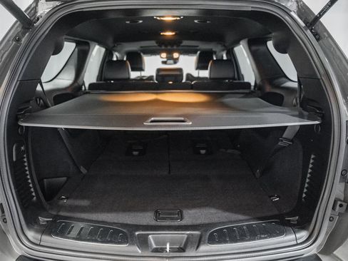 Used 2022 Dodge Durango GT image 11
