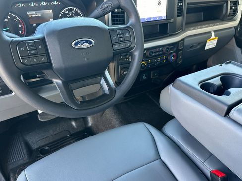 New 2026 Ford F250 XL w/ XL Chrome Package image 12