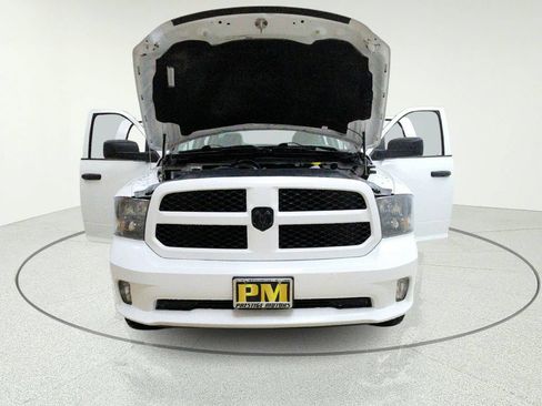 Used 2019 RAM 1500 Express w/ Wheel & Sound Group AWD/4WD image 12