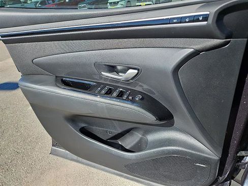 Used 2024 Hyundai Tucson Limited image 13