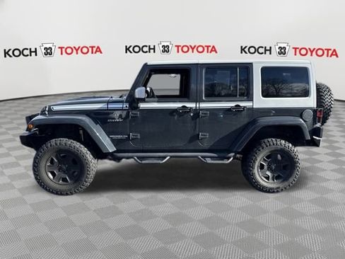 Used 2017 Jeep Wrangler Unlimited Sahara w/ Quick Order Package 24E Chief image 4