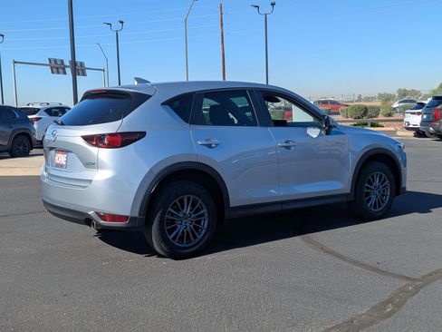 Used 2019 MAZDA CX-5 Sport image 6