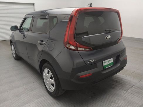 Used 2020 Kia Soul LX FWD image 5