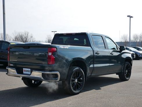 Used 2025 Chevrolet Silverado 1500 LT image 7